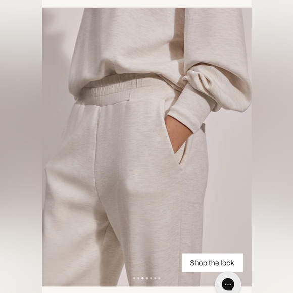 Varley Relaxed Cuffed Sweatpants Ivory Marl Regular Length Size S NWT - Picture 3 of 5